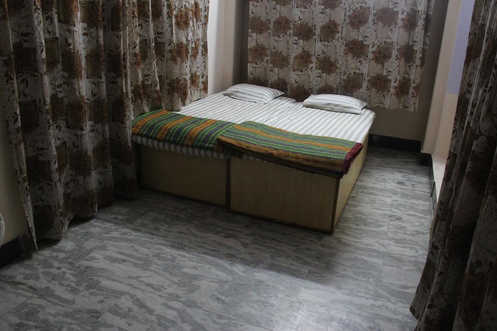 Sagar Guest House Waranasi Zewnętrze zdjęcie